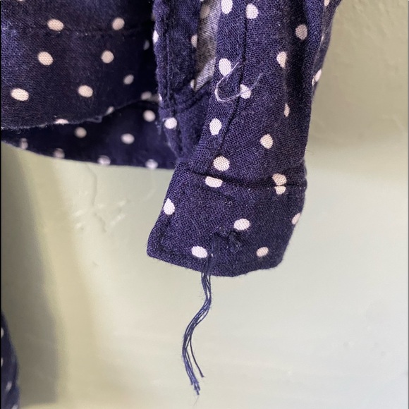 Motherhood Maternity, blue polka dot, tie front top, size XL - Picture 3 of 5